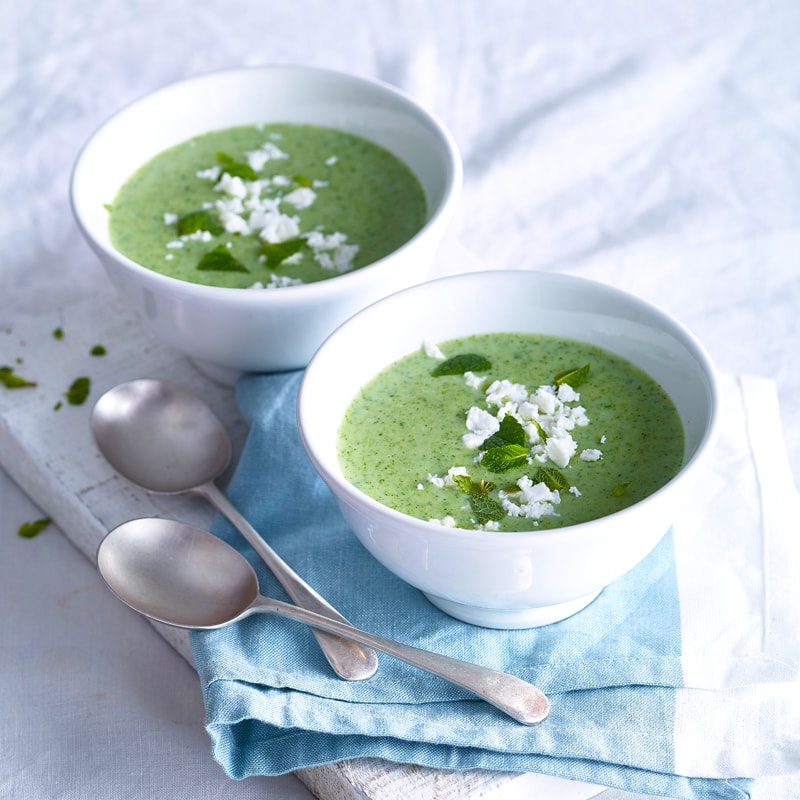 VeeTee-Rice-Creamy-Broccoli-and-Rice-Soup-Recipe-min.jpeg